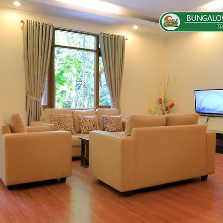 Safari Resort Puncak Exteriör bild