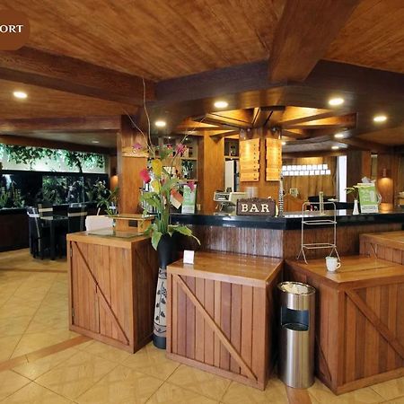 Safari Resort Puncak Exteriör bild