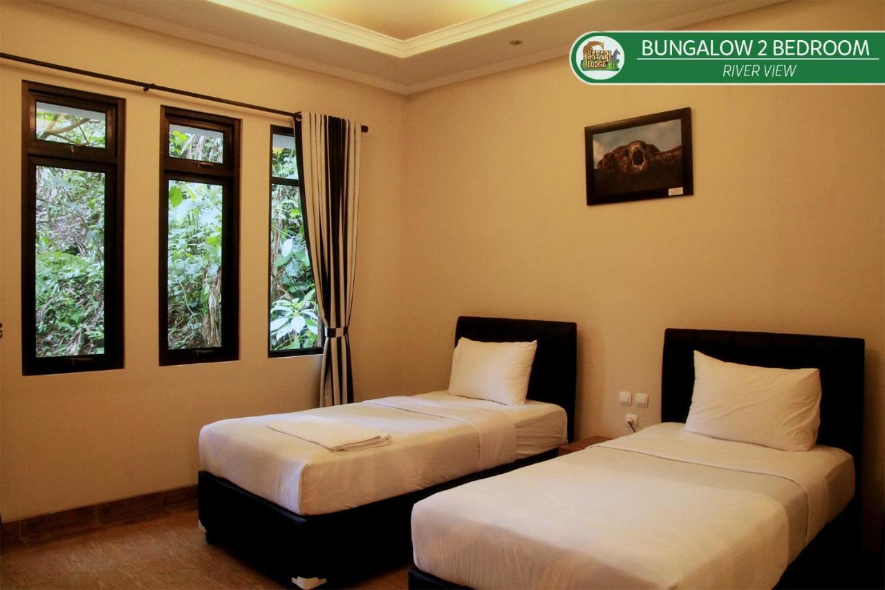 Safari Resort Puncak Exteriör bild